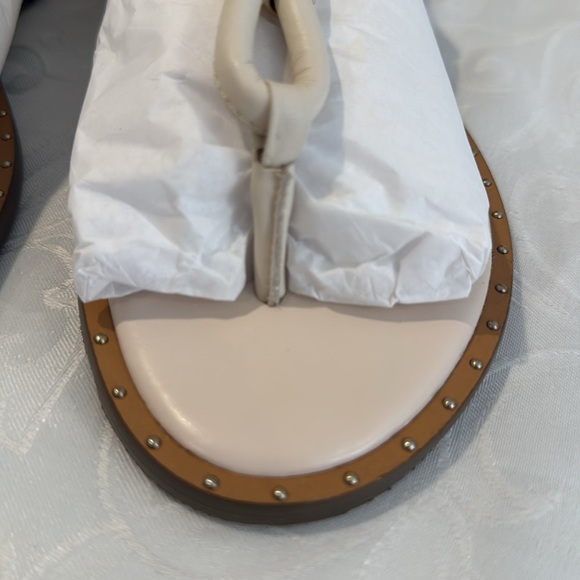 Steve Madden Meduza Sandals. Ladies Size 8 - Picture 7 of 16